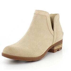 Sorel Women’s Lolla Cut Out Bootie – Oatmeal 9.5